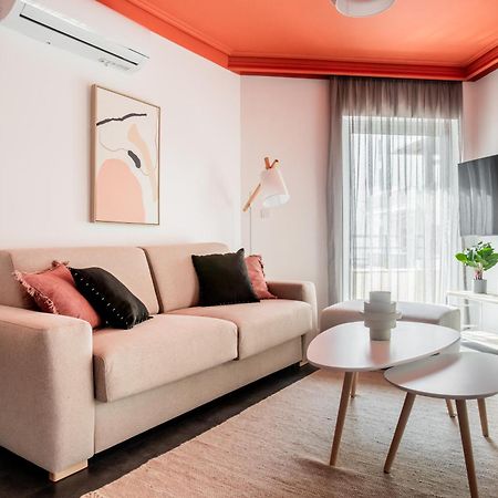 Onezerotwo By Zoia Living Aparthotel Aten Exteriör bild