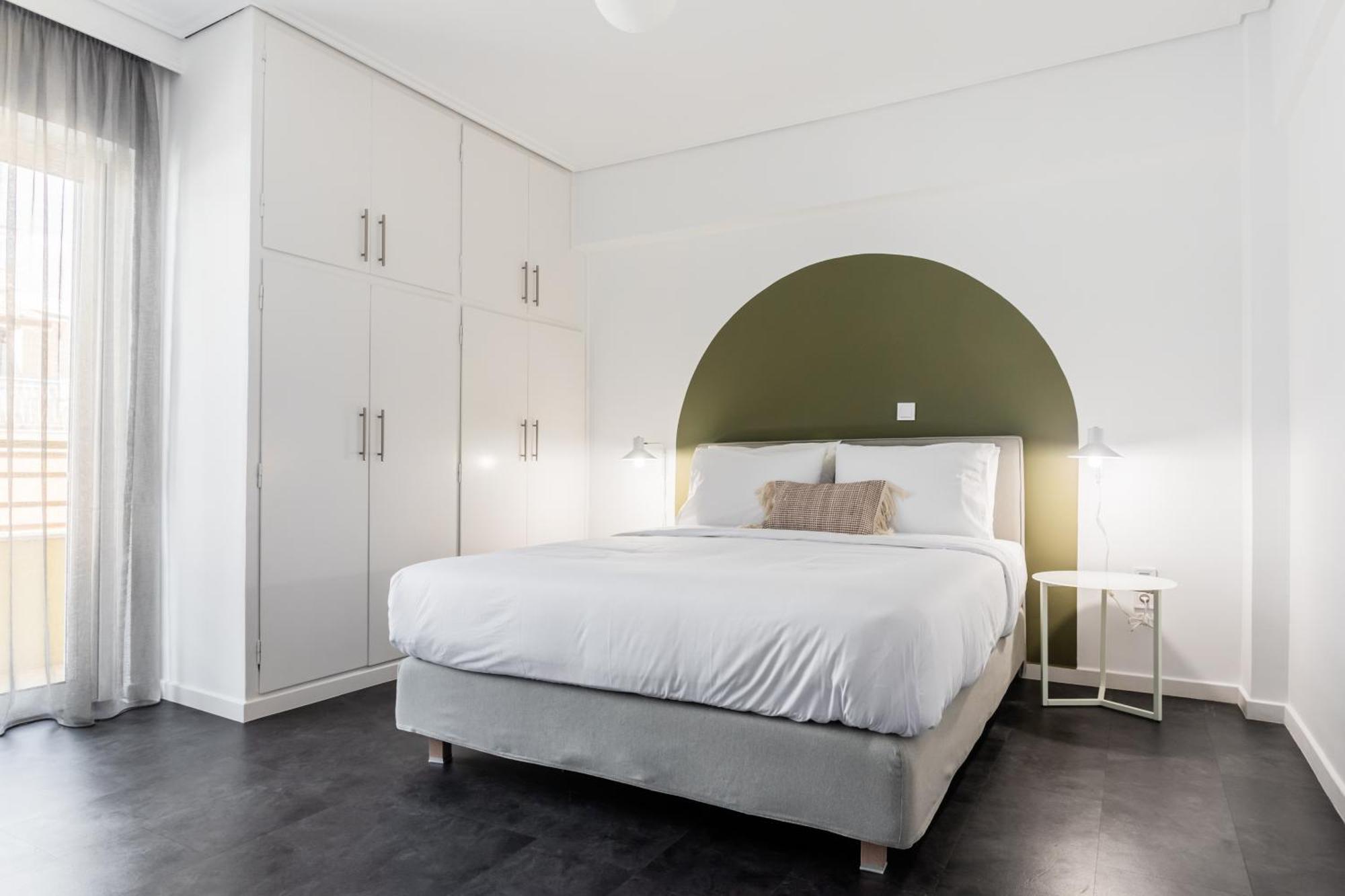 Onezerotwo By Zoia Living Aparthotel Aten Exteriör bild
